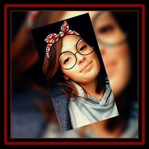 Meet your Posher, Sheri